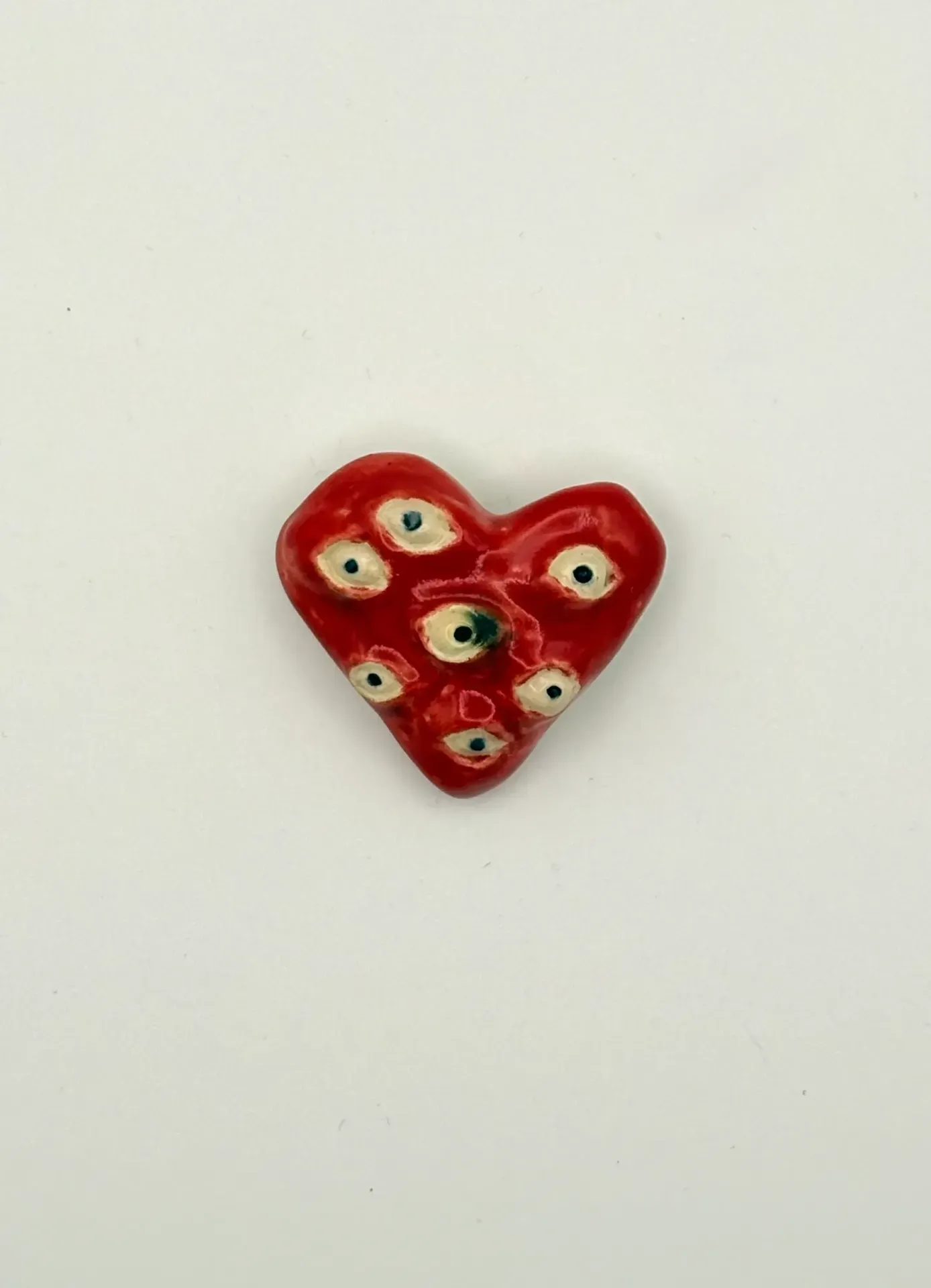 Heart shape pin with eyes (#3)