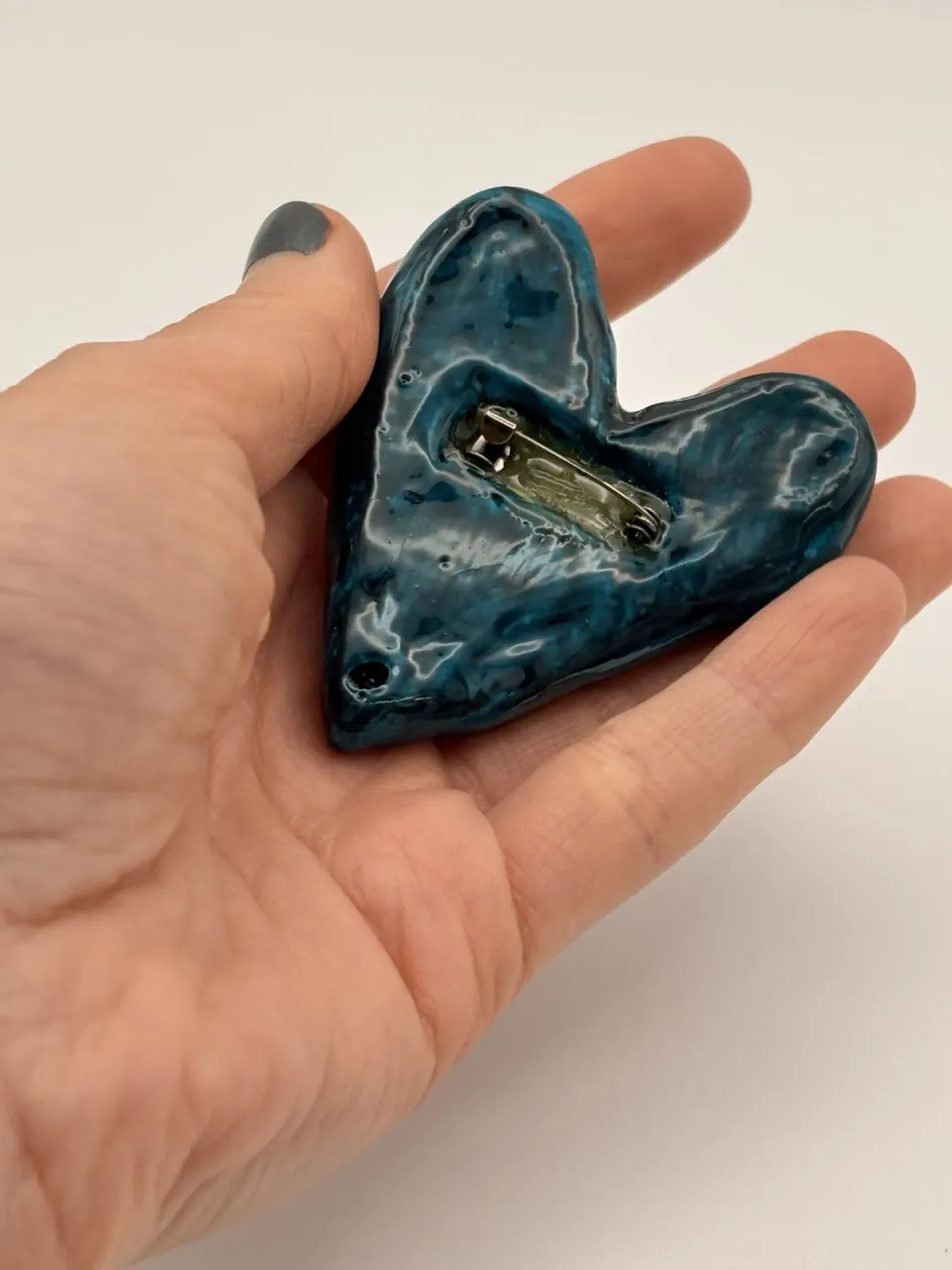 Heart shape pin with one eye blue (#7), photo 4