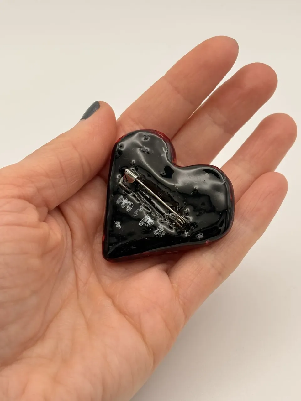 Heart shape pin with eyes (#4), photo 4